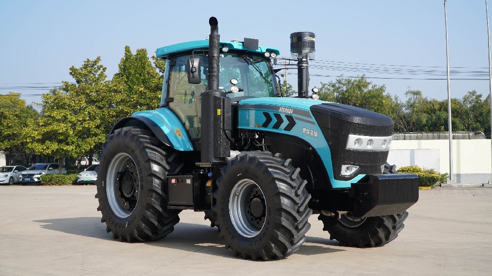 XZE3004无级变速拖拉机